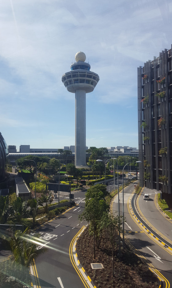 Changi Control Tower @cheeshi